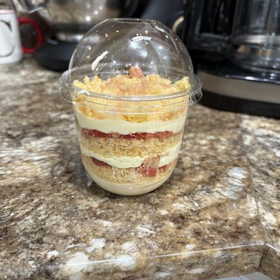 Strawberry Crunch Cheesecake Cups 