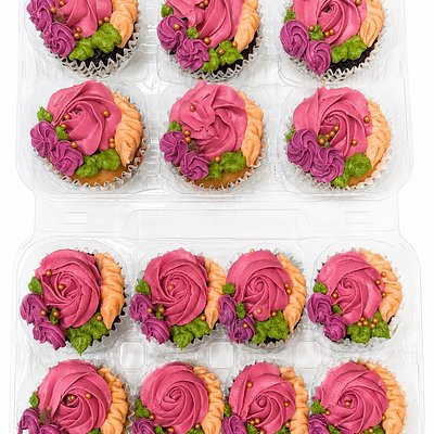 2 Dozen Cupcakes 