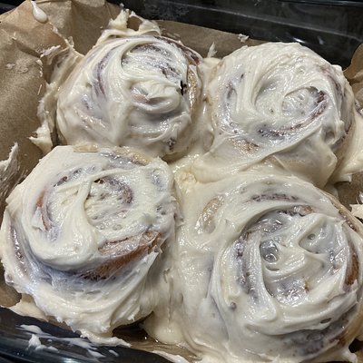4 - Pack Sourdough Cinnamon Rolls