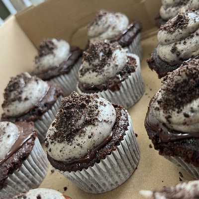 Cookies & Cream Cupcakes