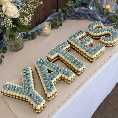 Name Cookie Cakes - Buttercream