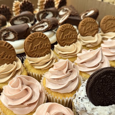 Gourmet Cupcakes- Fully Loaded