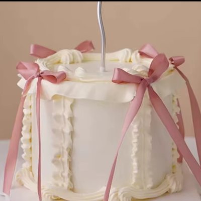 6 Inch Vintage Birthday  Cake