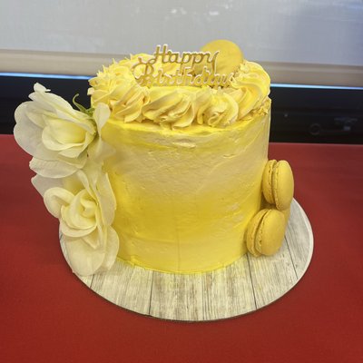 6 Inch Vanilla Cake