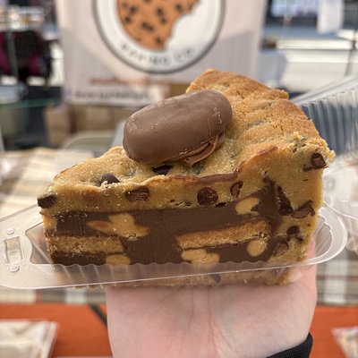 Peanut Butter Cup Cookie Pie Slice