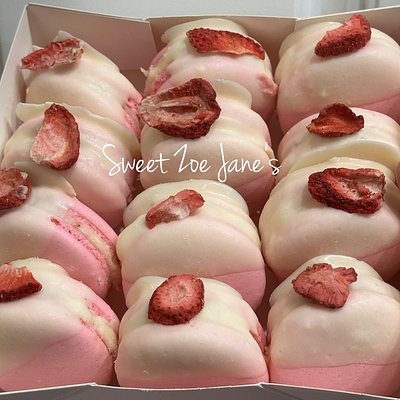 Dipped French Macarons 1/2 Dozen 