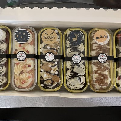 Mini-cake Flight of 6