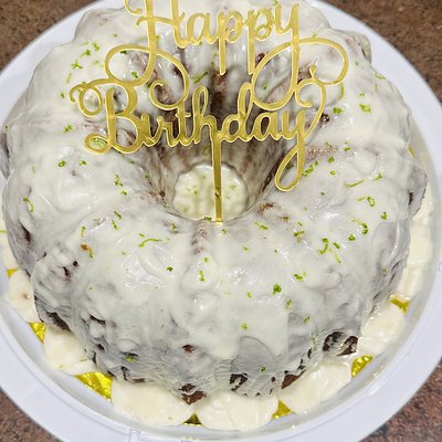 7UP POUND CAKE WITH Lemon/Lime CREAM CHEESE GLAZE! Additional $35 For Shipping