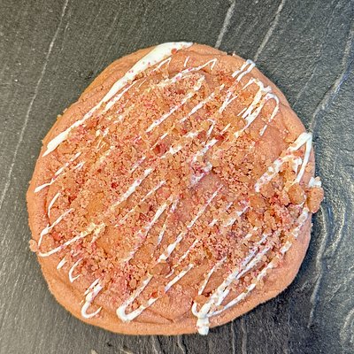 Strawberry White Chocolate Crumb