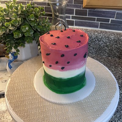 6 Inch Smash Cakes 