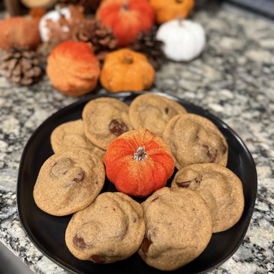 Fall Spiced Chocolate Chip Cookies 