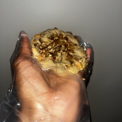 Caramel Pecan Cookie