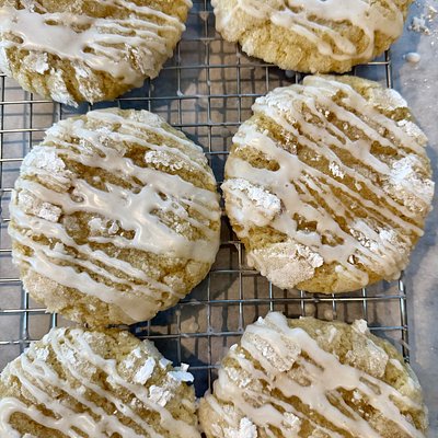 Iced Lemon Crinkle Cookies 