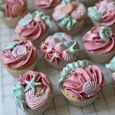 Celebratory Cupcakes
