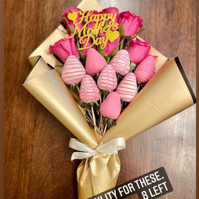 Flower & Strawberry arrangements 