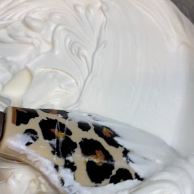 Swiss Meringue Buttercream Tutorial 