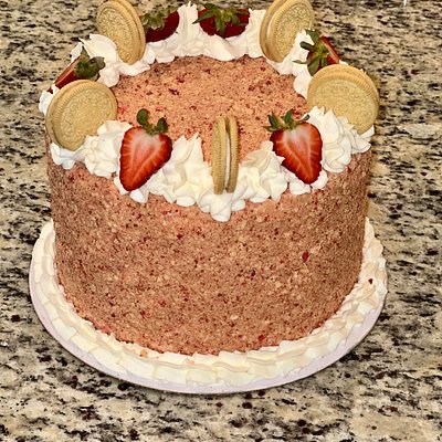 6 Inch 3 Layer Strawberry Crunch Cake (8-12 Servings)
