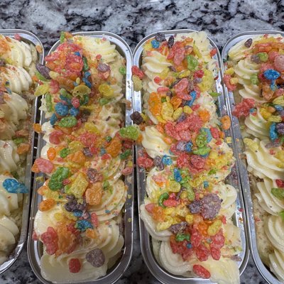 Gluten free funfetti mini cake