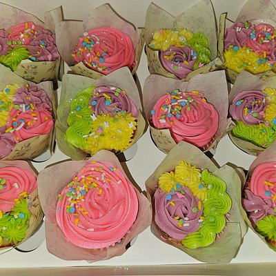 Chocolate cupcakes 🧁 , dozen
