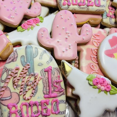 Custom Decorated Cookies 