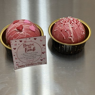 Valentine Day Theme Hot Cocoa Bombs 