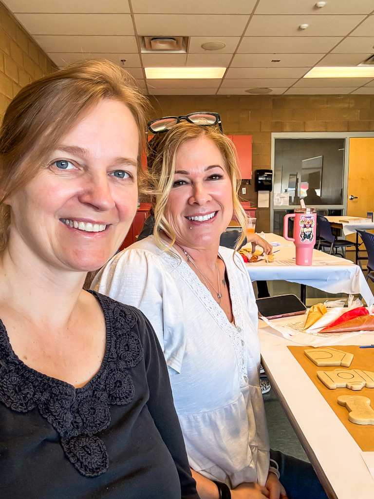 “Spring Showers” cookie decorating class - Sat, March 28