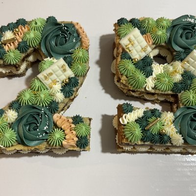 SMALL 2 Number/Letter Double Layer Cookie Cake