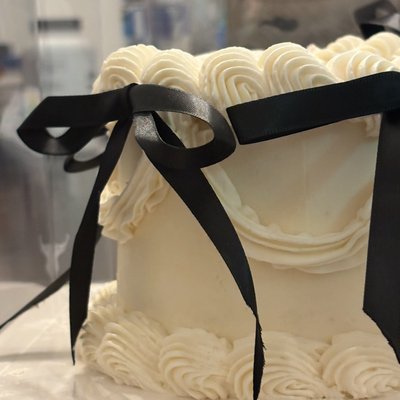 6” Cake Circle/Heart