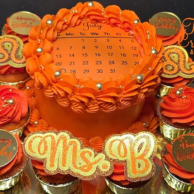 Bento Box w/Round Cake 