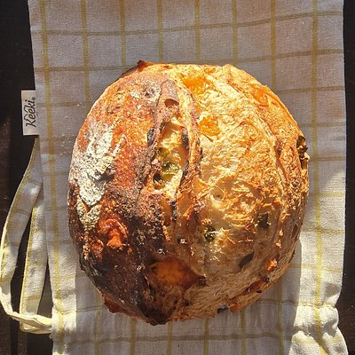Jalapeño & Cheddar Sourdough Country Loaf