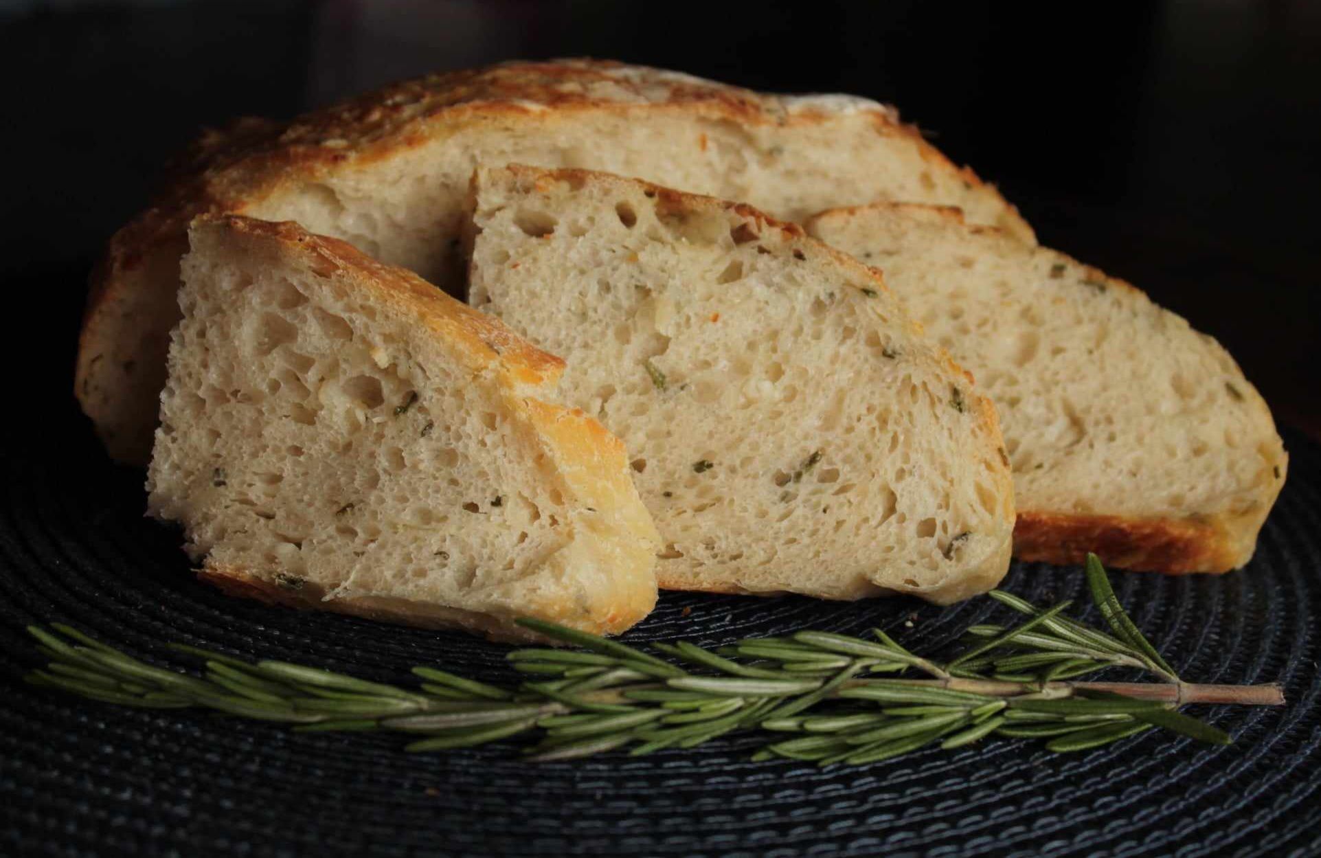 Rosemary + White Cheddar Sourdough