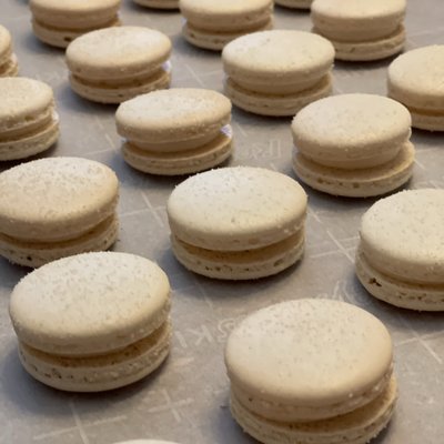 Vanilla Macarons