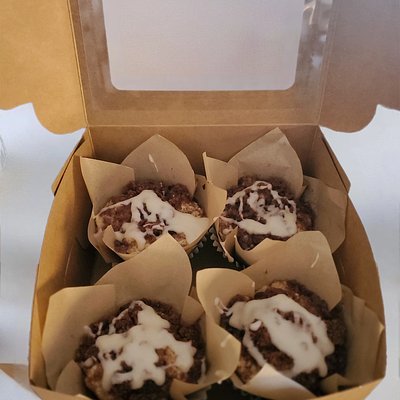 Cinnamon Roll Muffins