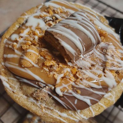 Chocolate Chip Butterfinger Cookie