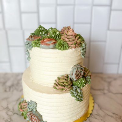 Tiered Cake 6 & 8 Inch Round