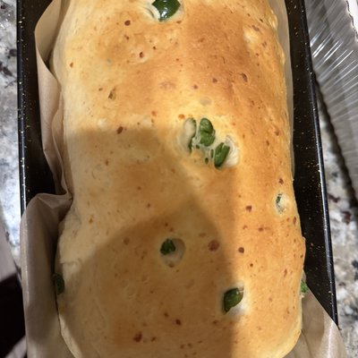 Large Jalapeño Cheddar Bread Loaf 