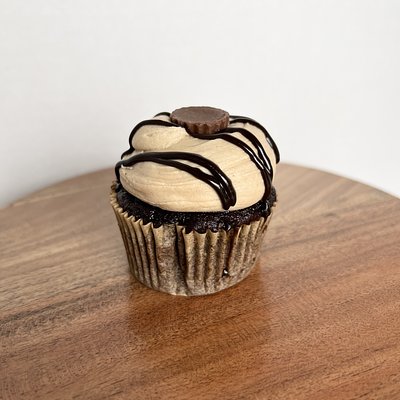 Chocolate Peanut Butter Cupcakes