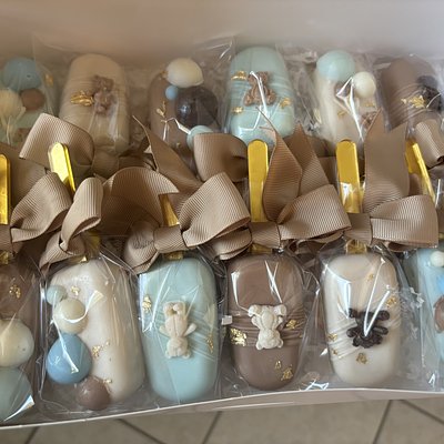 Cake Popsicles 