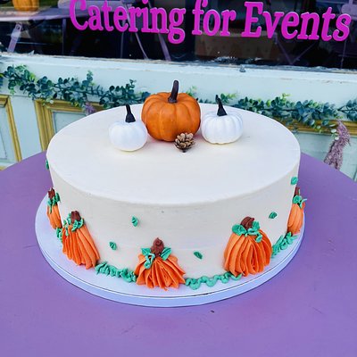 10” Custom Cake (Serves 20–28)