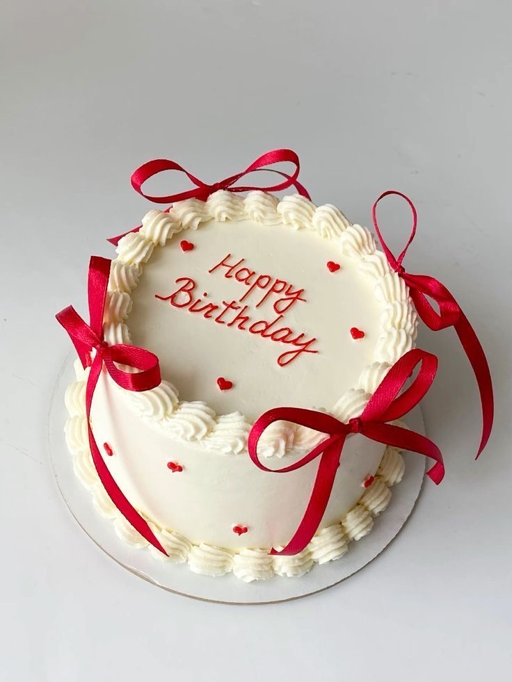 4 Inch (heart or round) bento cake