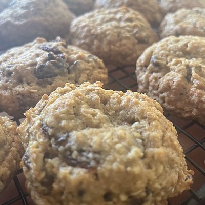 Oatmeal Raisin Cookies