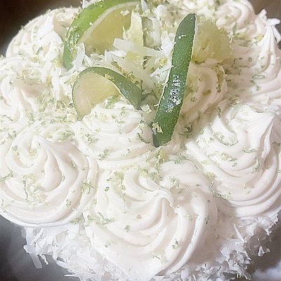 Coconut Key Lime 6in Round Cake 