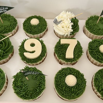 Golf Themed Cupcakes