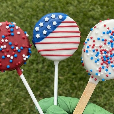 July 4th stuffed Cakecicles 
