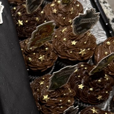Custom Design Cupcakes 🧁