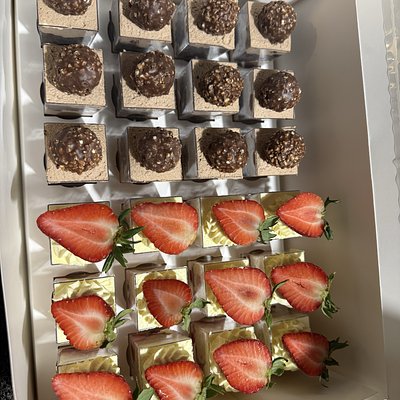 Dessert Shooters/Cheesecake Shooters