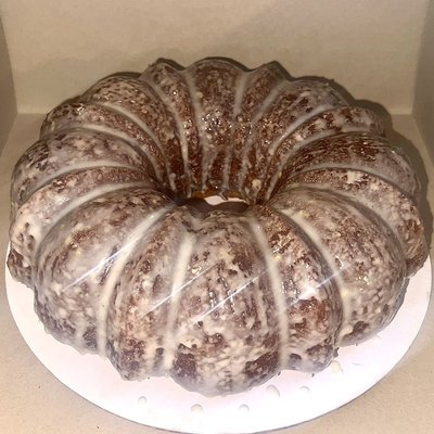 Lemon Bundt Cake With Lemon Glaze