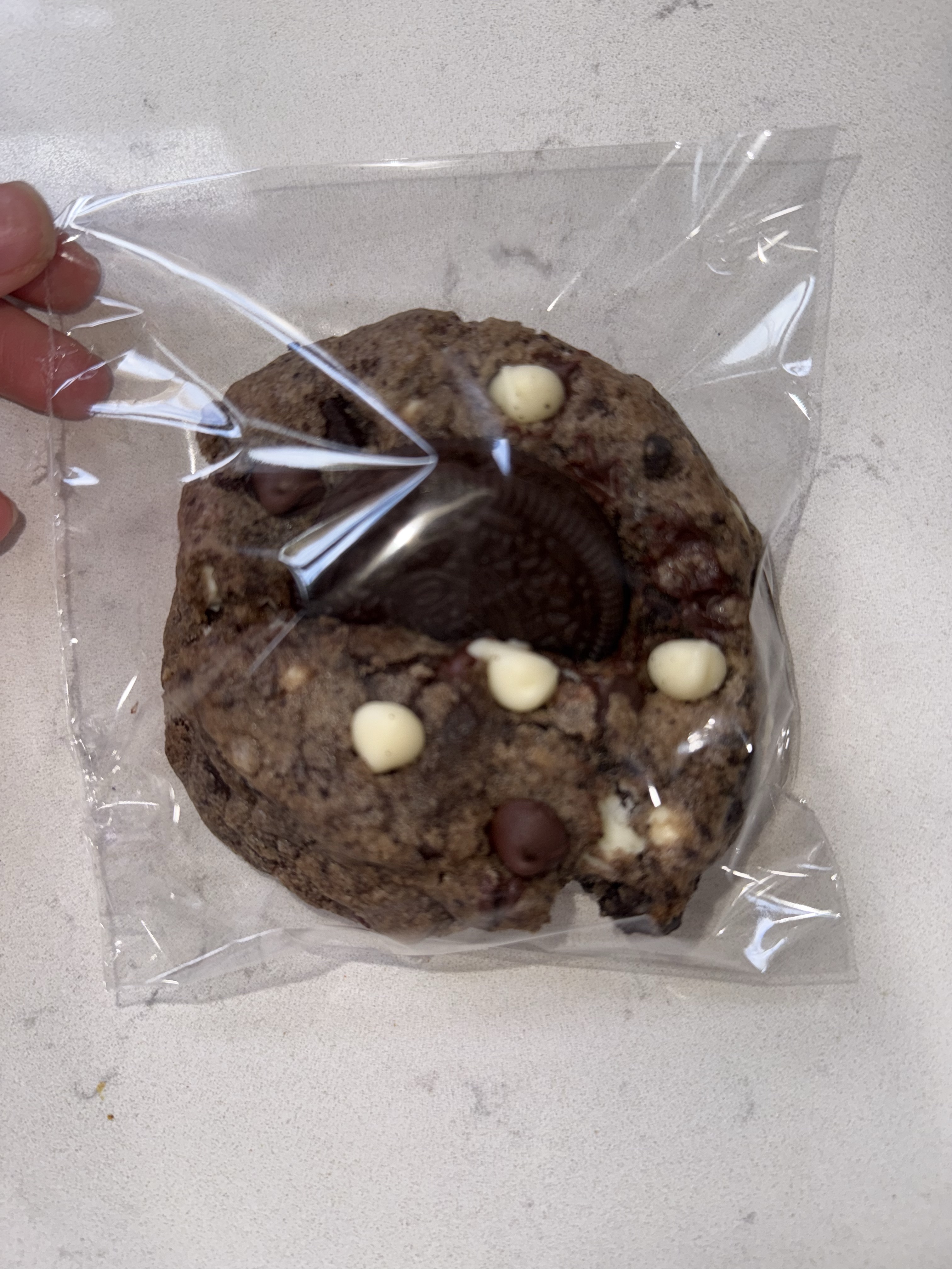 4oz Oreo Chip Chunky Cookies 