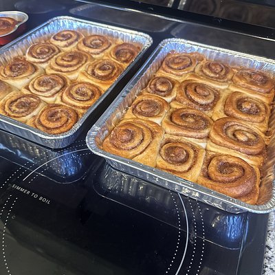 Cinnamon Rolls 
