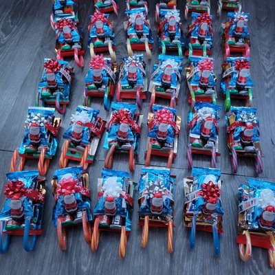 Santa Sleighs 